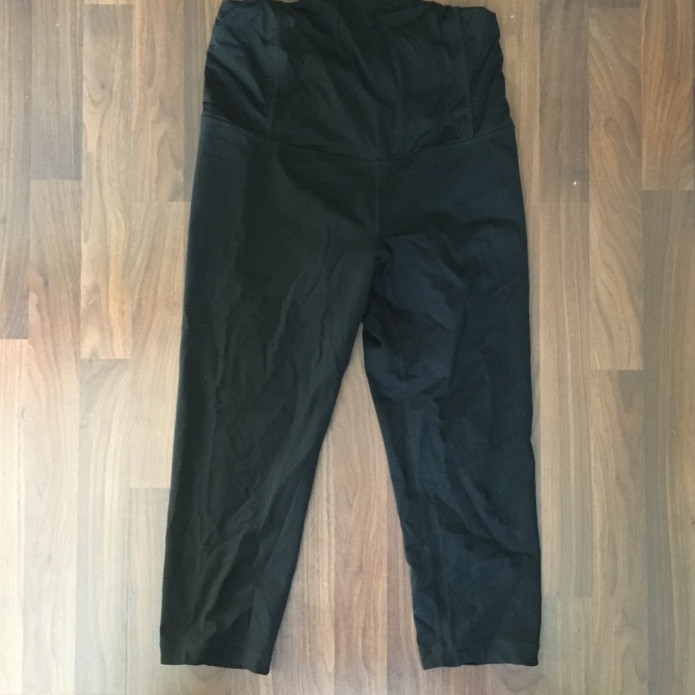 Maternity Workout Crops